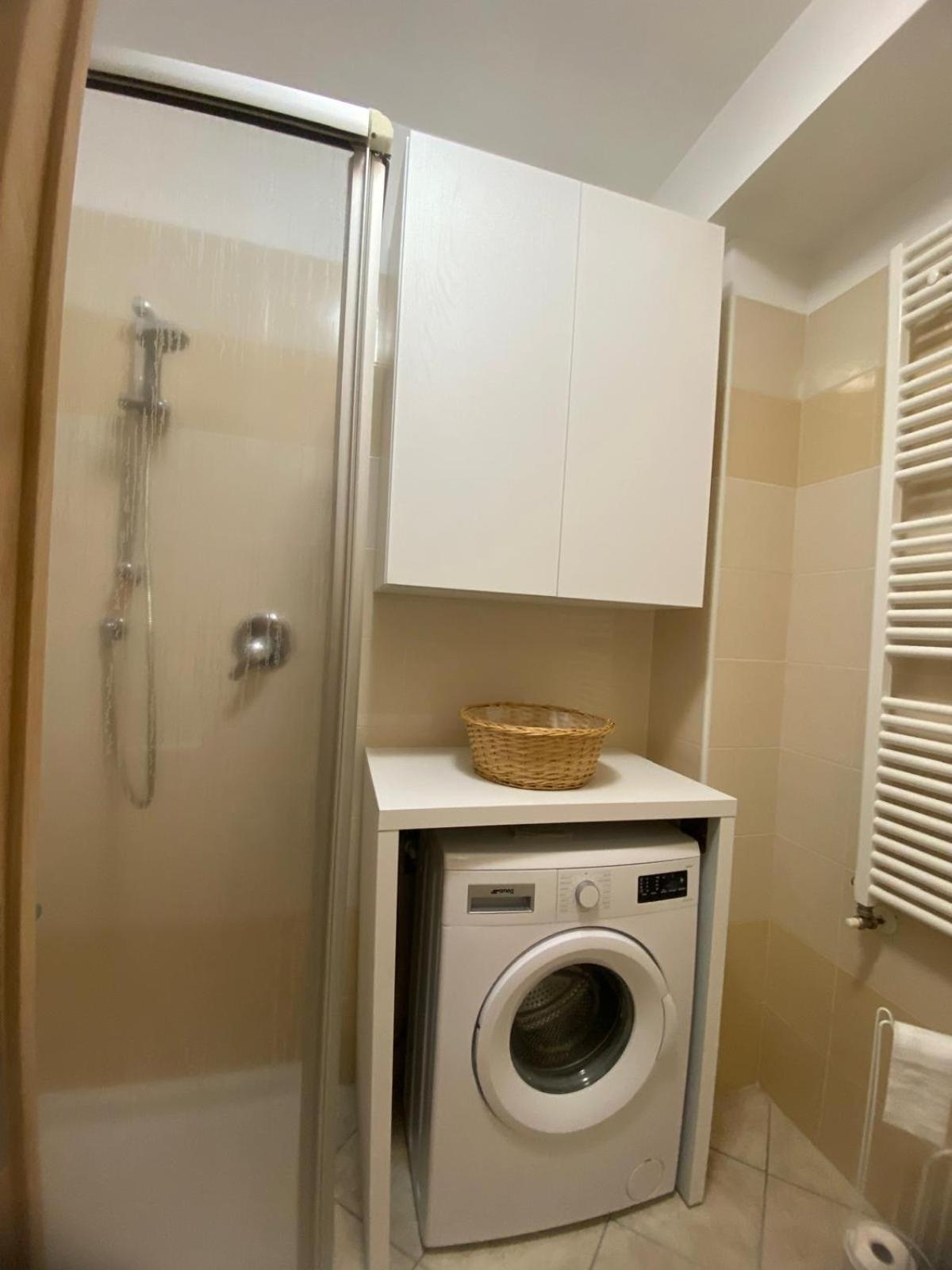 Alma Apartment Sirmione Ruang foto